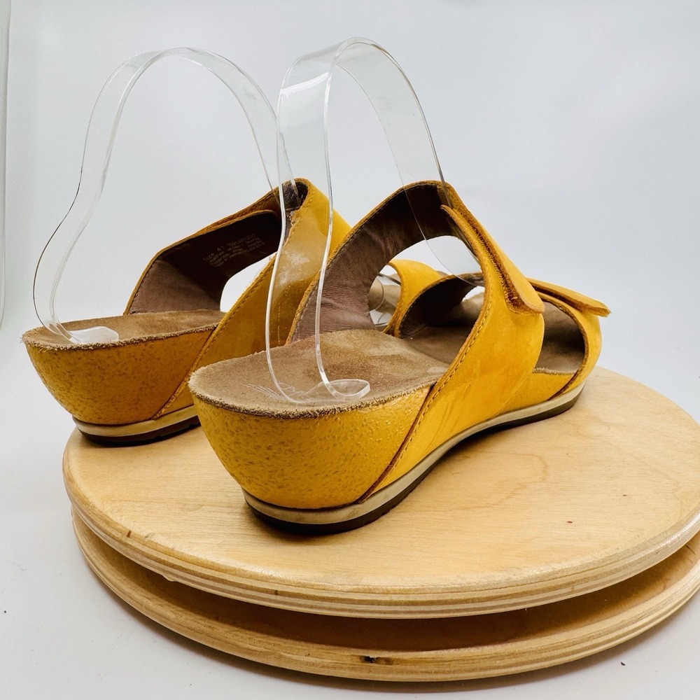 Dansko Vienna Sandals Shoes Womens 10.5 41 yellow Leather Slide Wedge Comfort - Picture 5 of 7